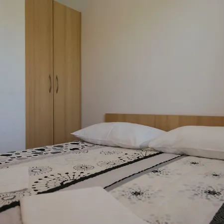 House Vera Apartment