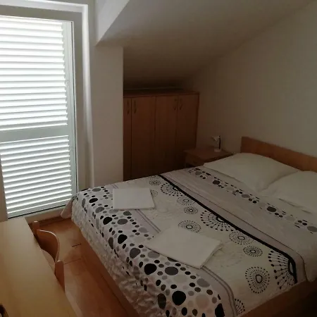 Apartament House Vera