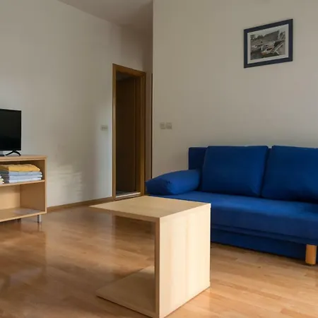 House Vera * Baška Voda