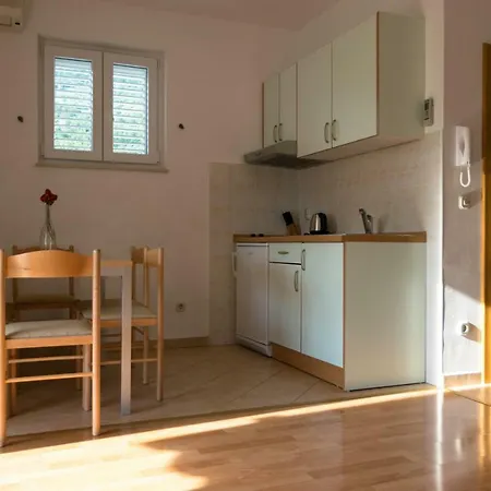 House Vera Baška Voda