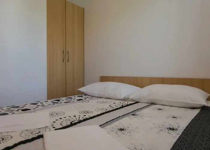 House Vera Apartman